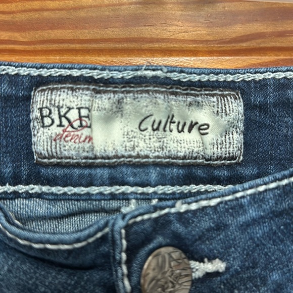 BKE Culture size 28 Jean Capris - Picture 9 of 12